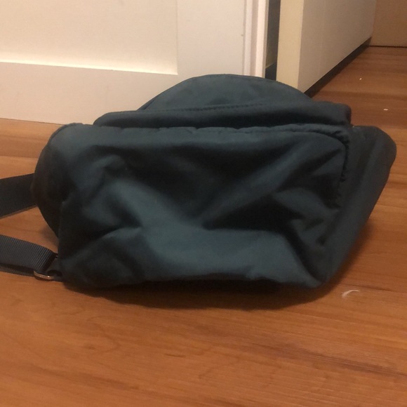 Lulu Lemon Everywhere Backpack - Picture 6 of 9